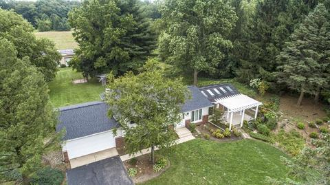 5625 N 350 E, Rolling Prairie, IN 46371 photo 1