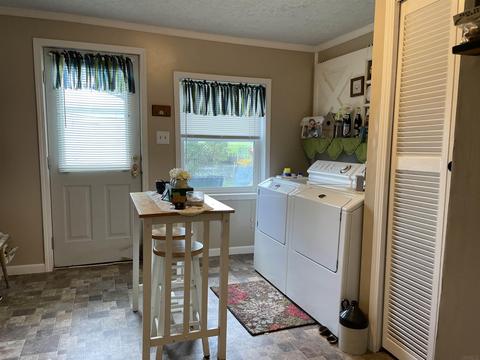612 W Grissom Ave, Mitchell, IN 47446 photo 6