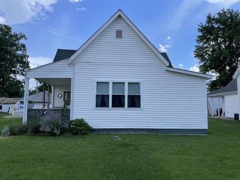 612 W Grissom Ave, Mitchell, IN 47446 photo 1