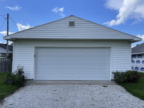 612 W Grissom Ave, Mitchell, IN 47446 photo 16