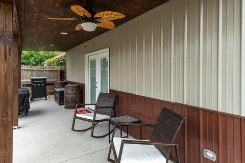 618 W Oak St, Mitchell, IN 47446 photo 25
