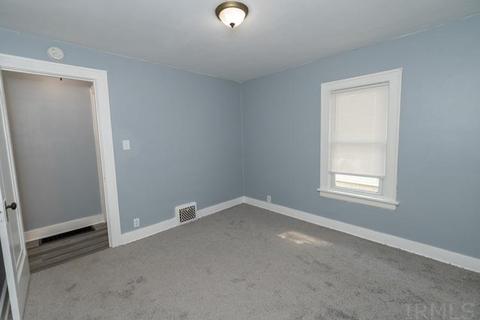 402 E Oakside St, South Bend, IN 46614 photo 16