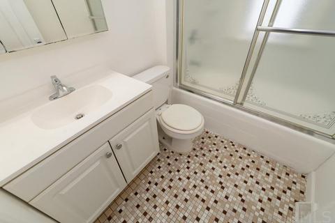 402 E Oakside St, South Bend, IN 46614 photo 18