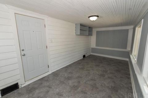 402 E Oakside St, South Bend, IN 46614 photo 12