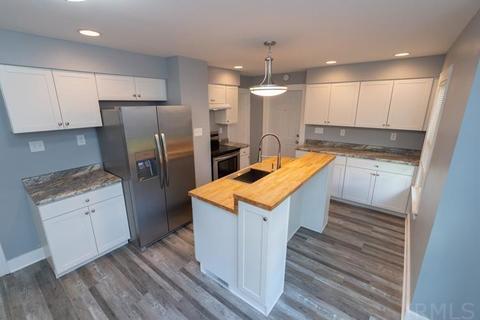 402 E Oakside St, South Bend, IN 46614 photo 8