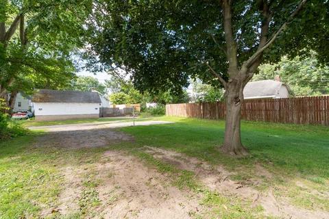 402 E Oakside St, South Bend, IN 46614 photo 24