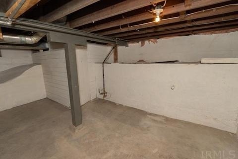 402 E Oakside St, South Bend, IN 46614 photo 27