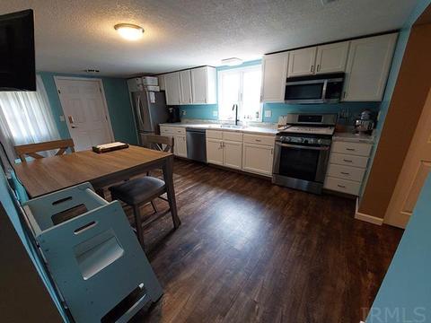 655 Walnut St, Waterloo, IN 46793 photo 14