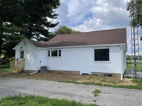 8064 N 225 W, Delphi, IN 46923 photo 2