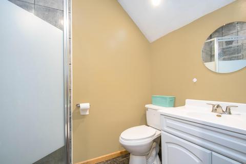 756 E Walnut St, Nappanee, IN 46550 photo 15