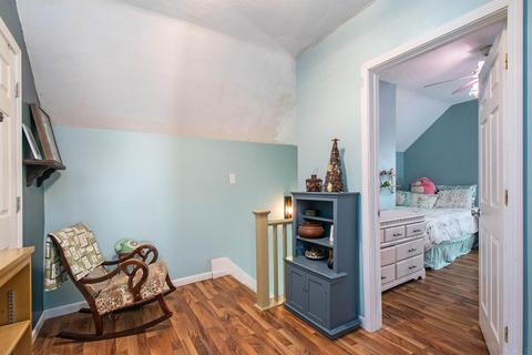 756 E Walnut St, Nappanee, IN 46550 photo 19