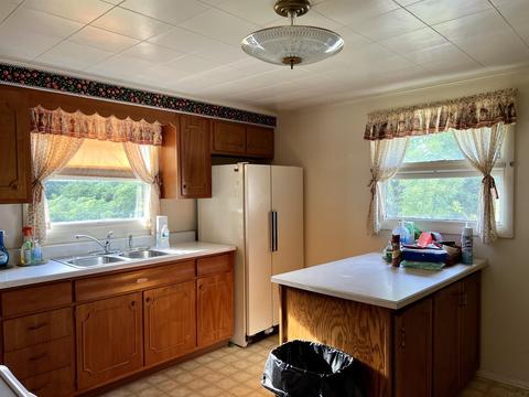 970 S Meridian Rd, Mitchell, IN 47446 photo 3