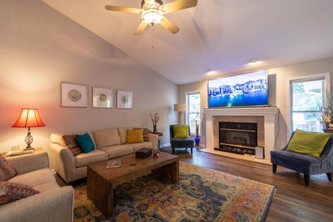 4049 E Bennington Blvd, Bloomington, IN 47401 photo 7