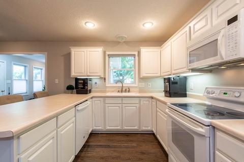 4049 E Bennington Blvd, Bloomington, IN 47401 photo 14