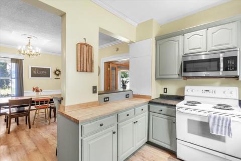 603 E Michigan St, Lagrange, IN 46761 photo 13