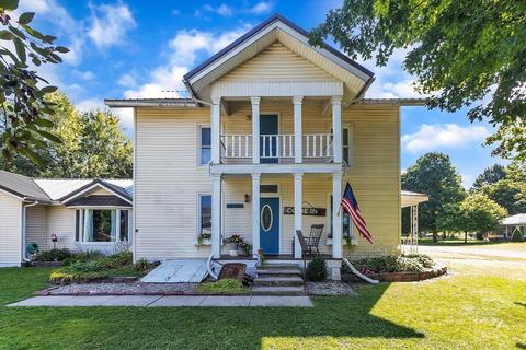 603 E Michigan St, Lagrange, IN 46761 photo 2