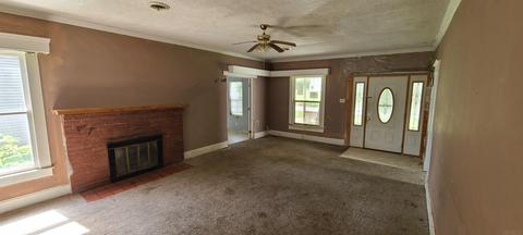 323 E 6th St, Mount Carmel, IL 62863 photo 4