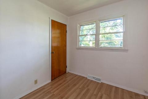 4532 E Deckard Dr, Bloomington, IN 47408 photo 14