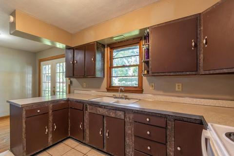 4532 E Deckard Dr, Bloomington, IN 47408 photo 9