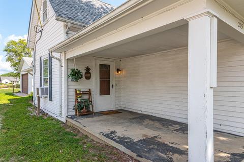 205 E Main St, Swayzee, IN 46986 photo 5