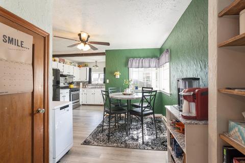 205 E Main St, Swayzee, IN 46986 photo 12