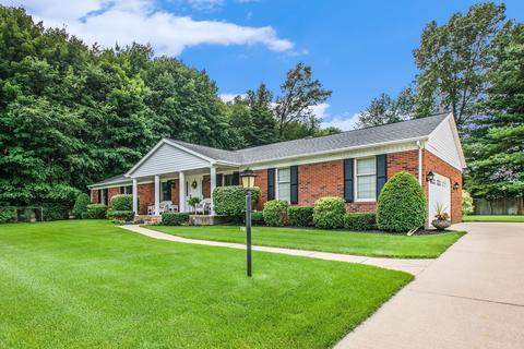 52165 Locks Ln, Granger, IN 46530 photo 2