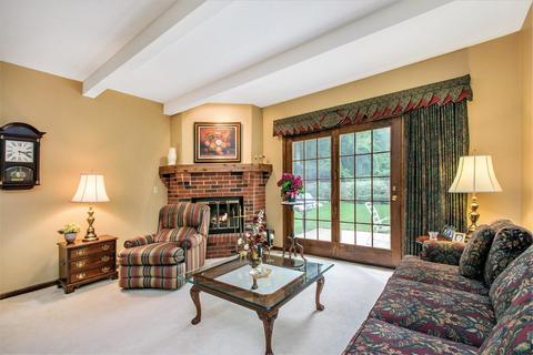 52165 Locks Ln, Granger, IN 46530 photo 10