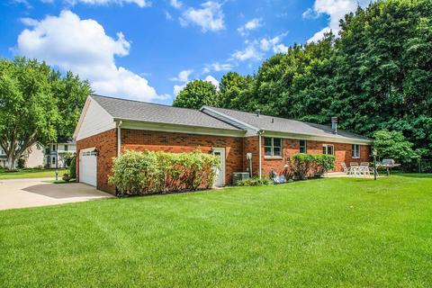 52165 Locks Ln, Granger, IN 46530 photo 3