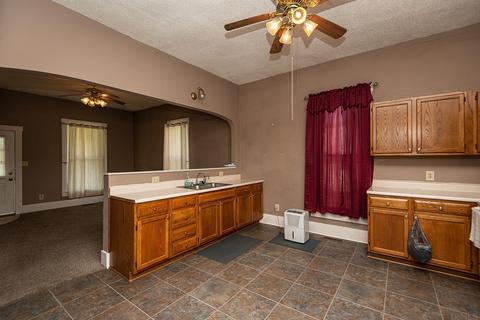 712 W 3rd St, Bicknell, IN 47512 photo 13
