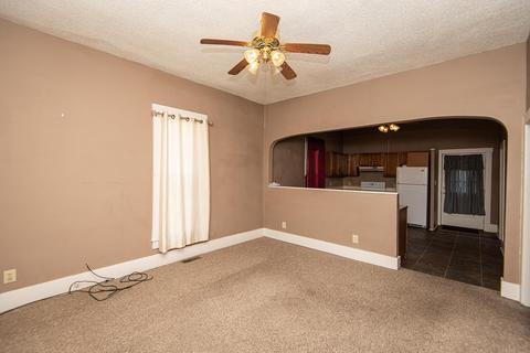 712 W 3rd St, Bicknell, IN 47512 photo 7