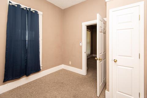 712 W 3rd St, Bicknell, IN 47512 photo 10