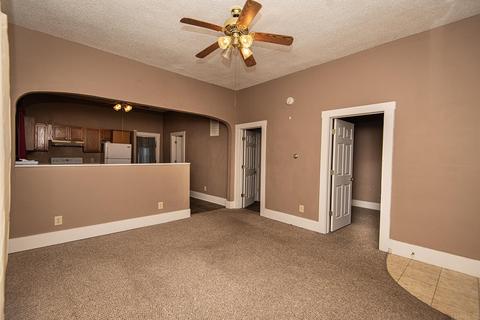 712 W 3rd St, Bicknell, IN 47512 photo 8