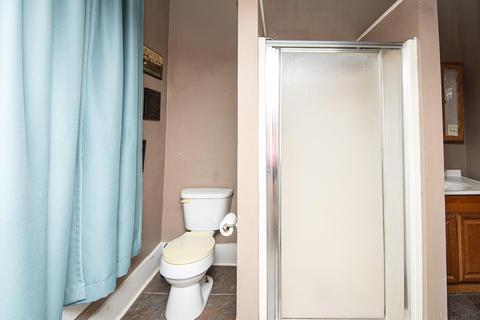 712 W 3rd St, Bicknell, IN 47512 photo 17