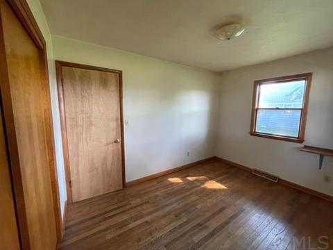 910 E 11th St, Fowler, IN 47944 photo 6