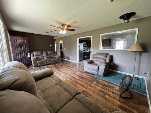 268 Bartlett Dr, Mitchell, IN 47446 photo 6