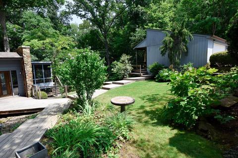6841 E Trailway Dr, Bloomington, IN 47408 photo 5