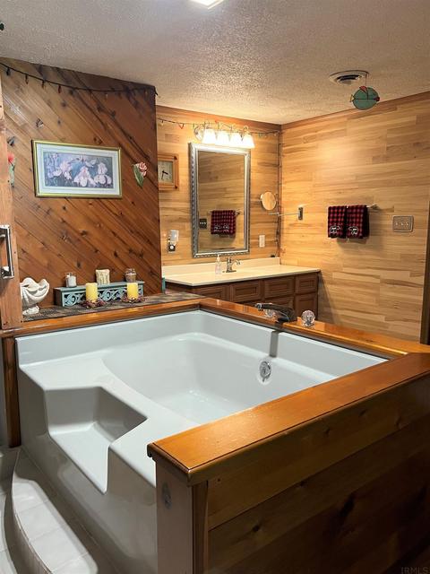 365 Rager Rd, Mitchell, IN 47446 photo 22