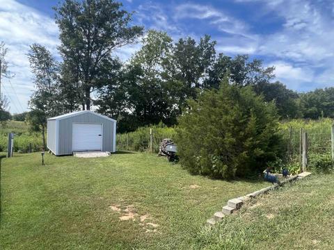 365 Rager Rd, Mitchell, IN 47446 photo 8