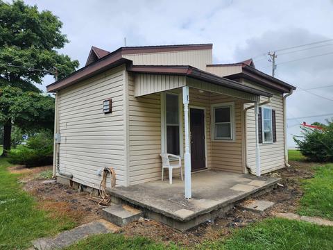 246 N Main St, Modoc, IN 47358 photo 2