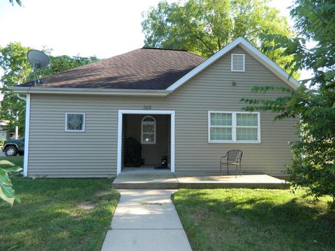 322 E 16th St, Bloomington, IN 47401 photo 3