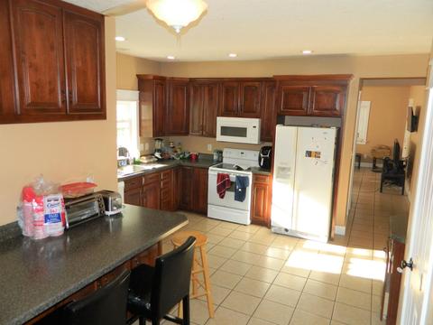 322 E 16th St, Bloomington, IN 47401 photo 6