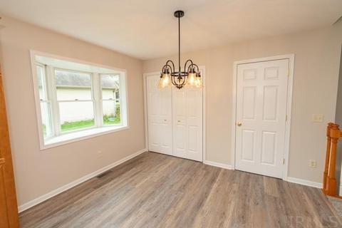 719 Mohawk Dr, Nappanee, IN 46550 photo 15