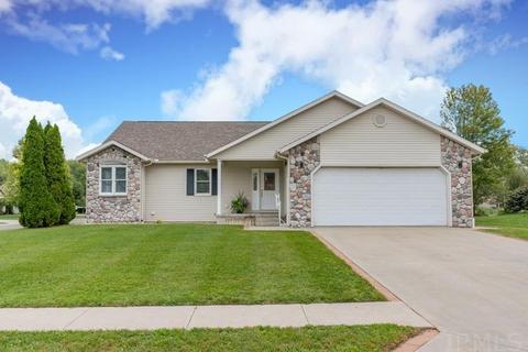 719 Mohawk Dr, Nappanee, IN 46550 photo 1