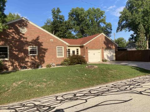 1016 E Monroe St, Delphi, IN 46923 photo 4