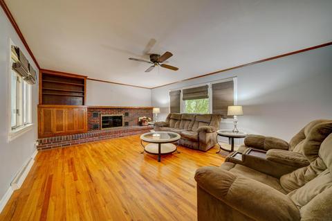 919 E 1st St, Auburn, IN 46706 photo 13
