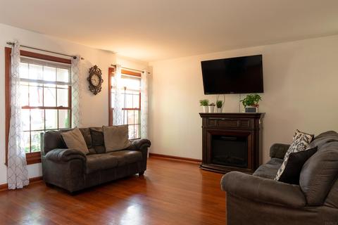 5900 Hamilton Dr, Evansville, IN 47711 photo 4