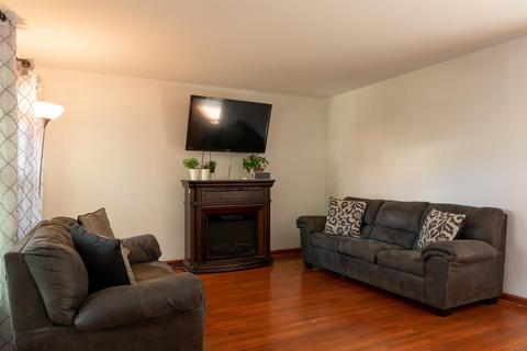 5900 Hamilton Dr, Evansville, IN 47711 photo 3