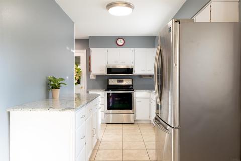 5900 Hamilton Dr, Evansville, IN 47711 photo 5