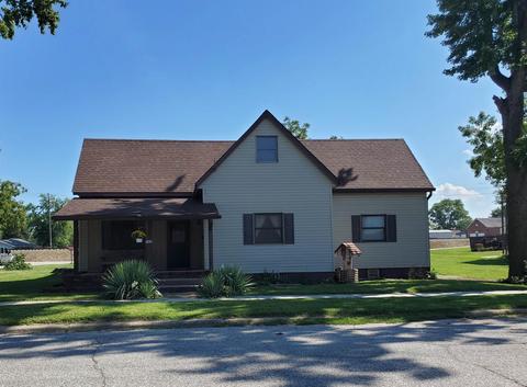 242 N 6th St, Mitchell, IN 47446 photo 1