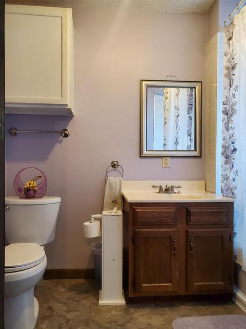 242 N 6th St, Mitchell, IN 47446 photo 12